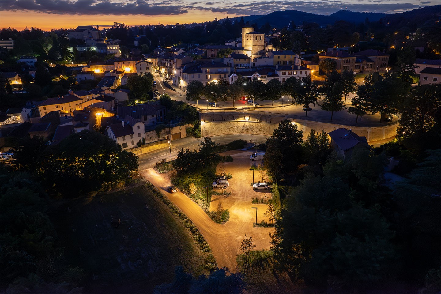 Solar lighting for Saint-Cyr-au-Mont-d’Or